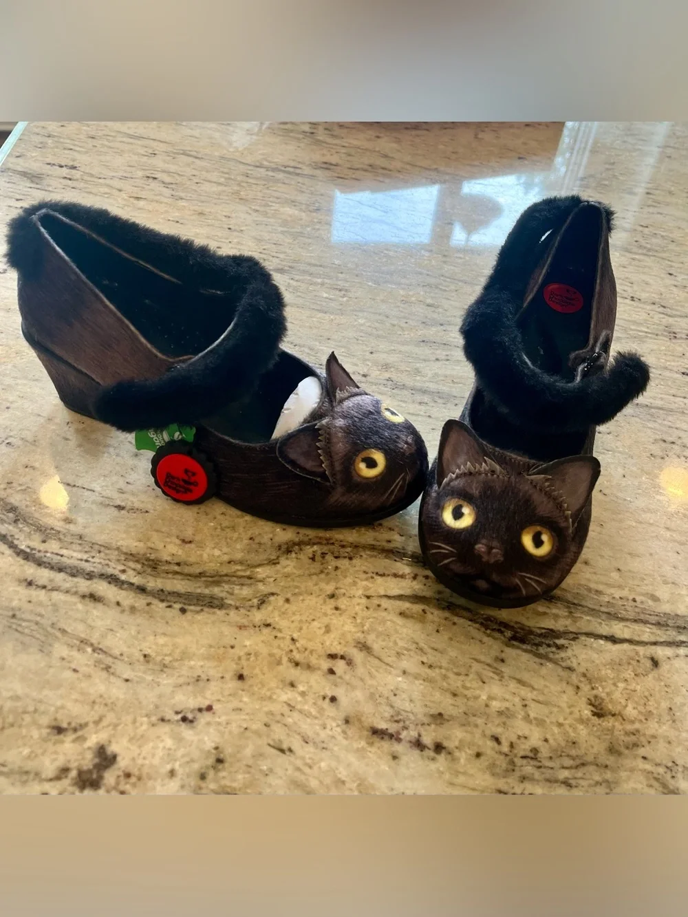NWT Dark Chocolate design Hot Chocolate Design cat noir heels